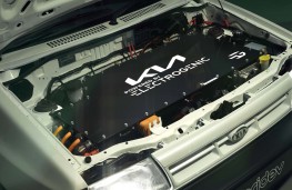 Kia Pride EV engine bay